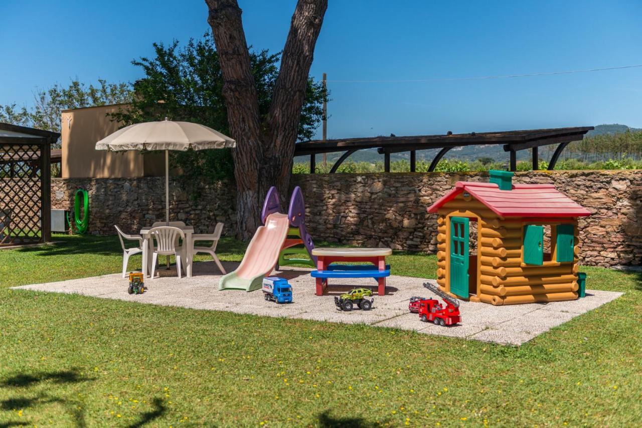 Agriturismo Le Vecchie Scuole Кампилия Маритима Екстериор снимка