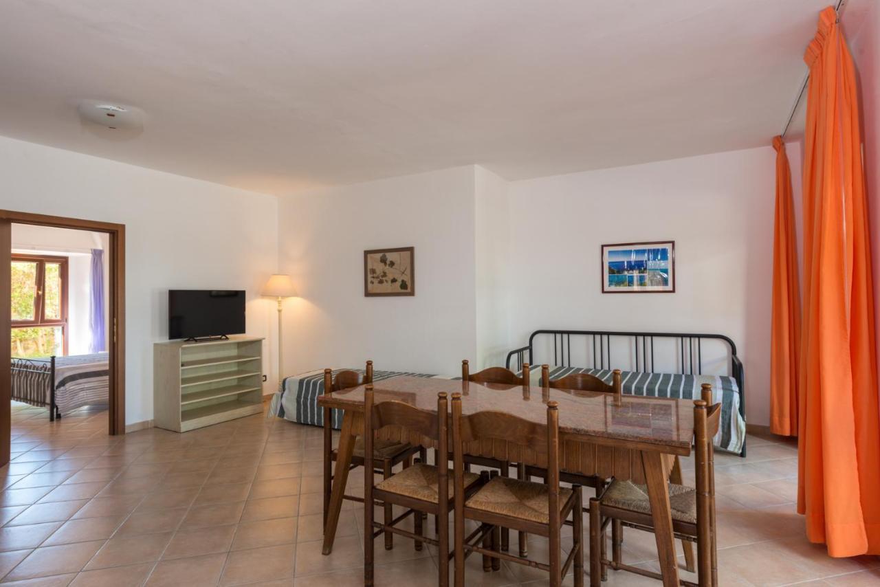 Agriturismo Le Vecchie Scuole Кампилия Маритима Екстериор снимка