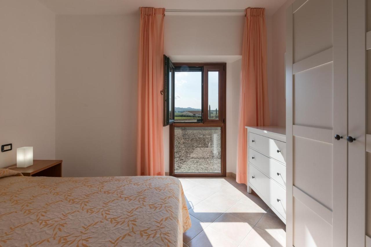 Agriturismo Le Vecchie Scuole Кампилия Маритима Екстериор снимка