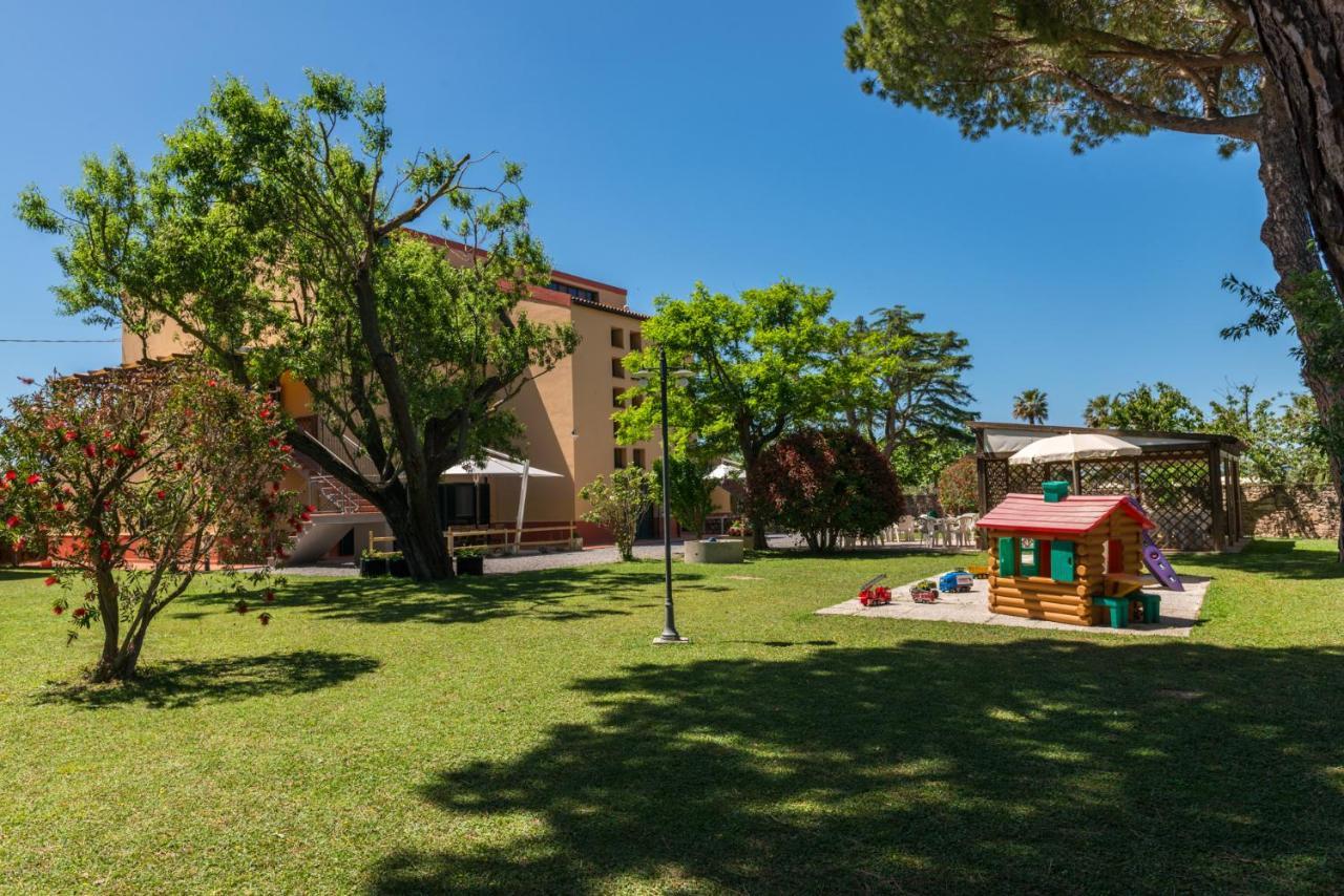 Agriturismo Le Vecchie Scuole Кампилия Маритима Екстериор снимка